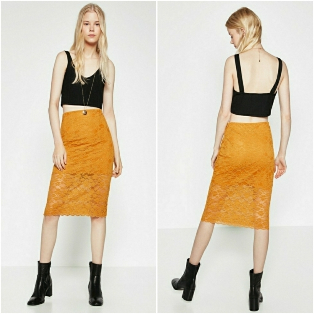 ZARA // yellow lace midi lined pencil skirt